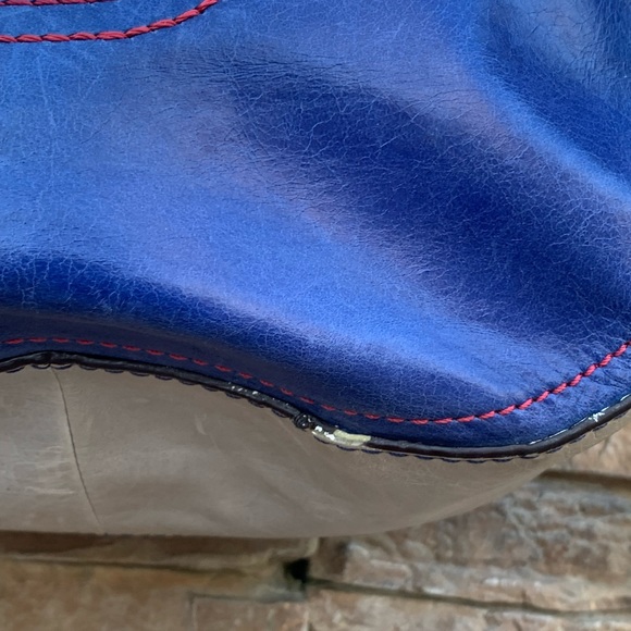 Coach Willis Multi-Colored Leather Turnlock Crossbody - Picture 11 of 17